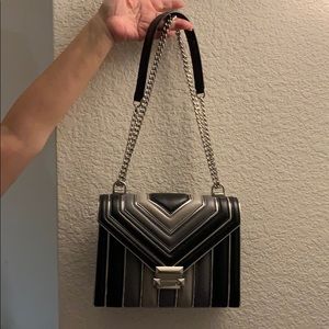 Michael Kors Chain Shoulder Bag